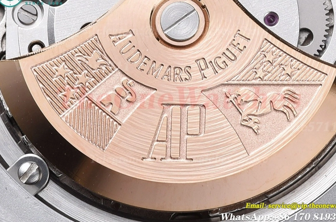 Offshore Stk SS Green Royal MY8215 GDF RU Oak 42mm 15710 Diver 0126